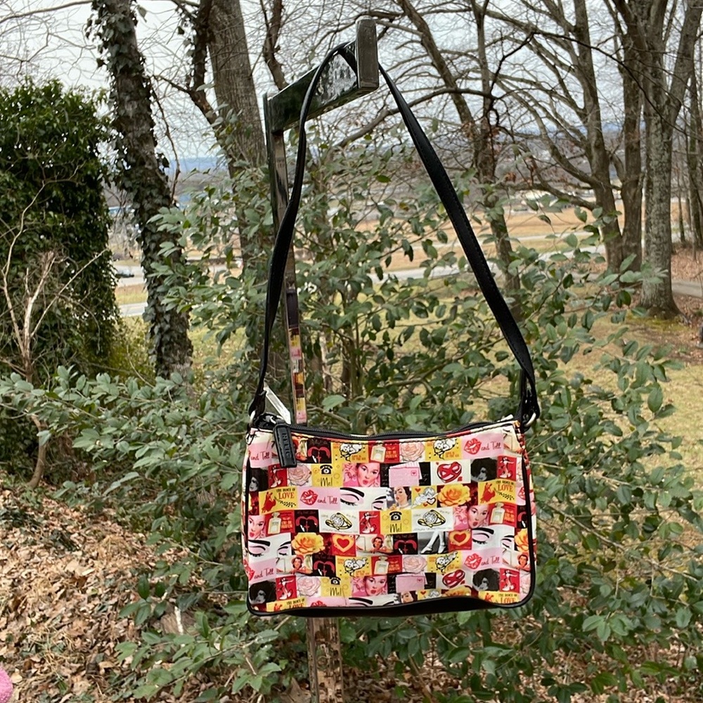 Relic Colorful Handbag Purse Short Strap Kiss & Tell Phone Me The Dance of Love - Picture 4 of 16